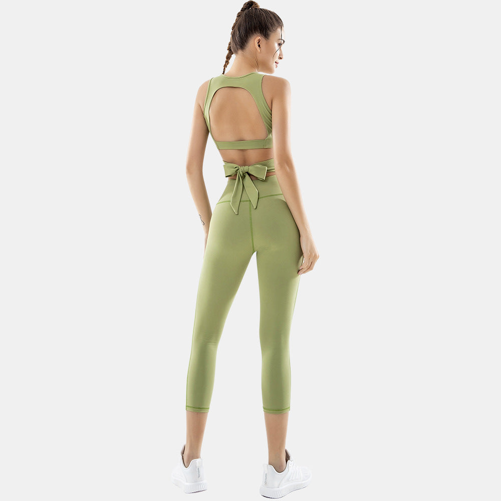 Two-piece yoga clothing suit