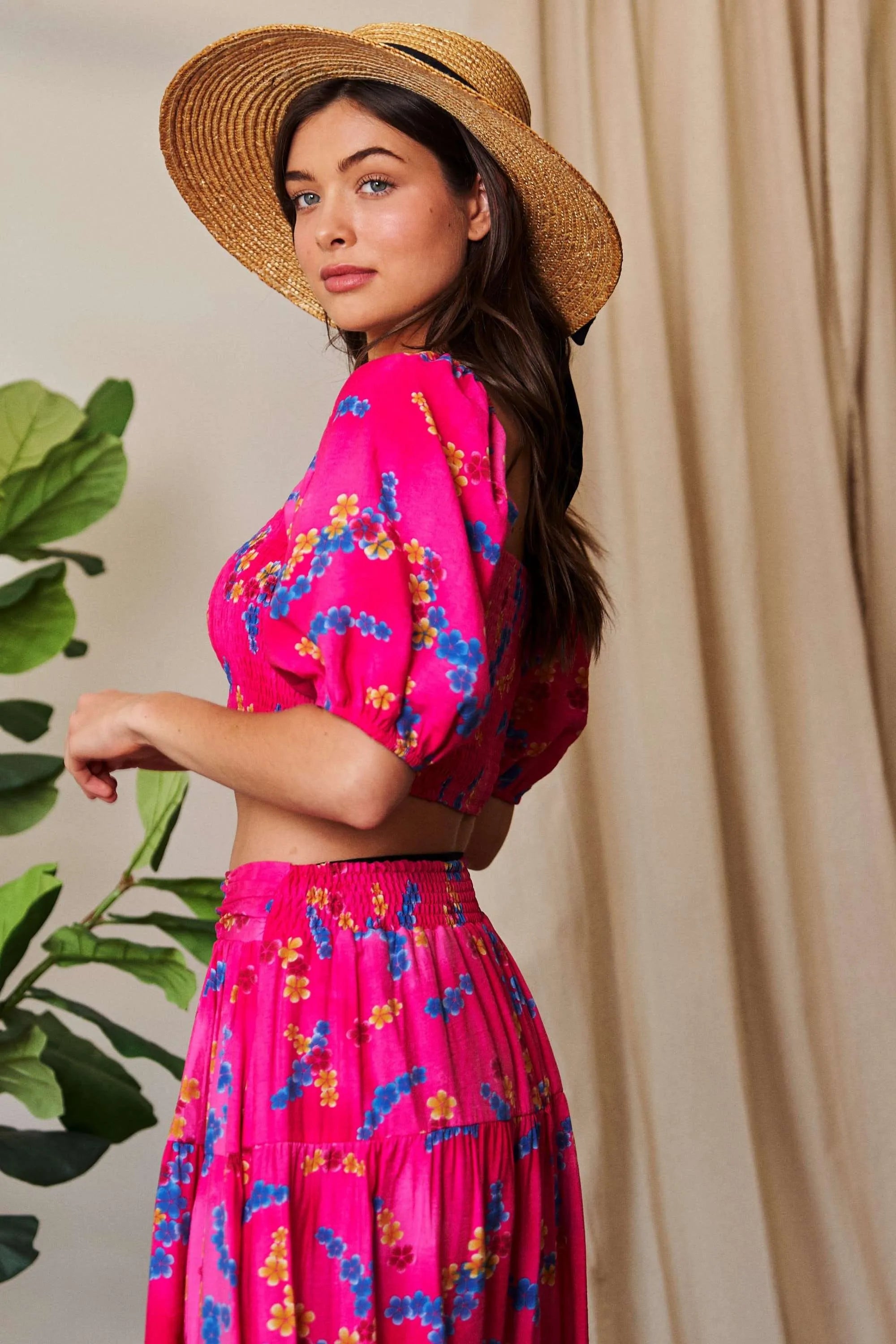 Davi & Dani Smocing Bodice Puff Short Sleeve Printed Crop Top