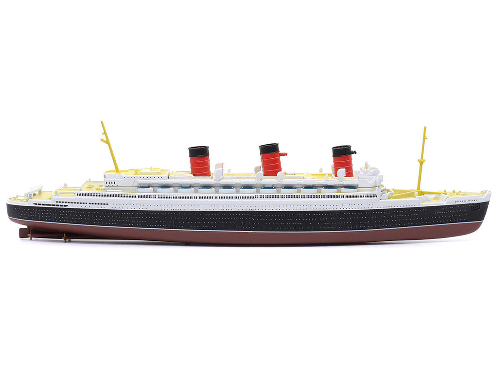 RMS Queen Mary Passenger Ship 1/1250 Diecast Model by Legendary Cruise Ships