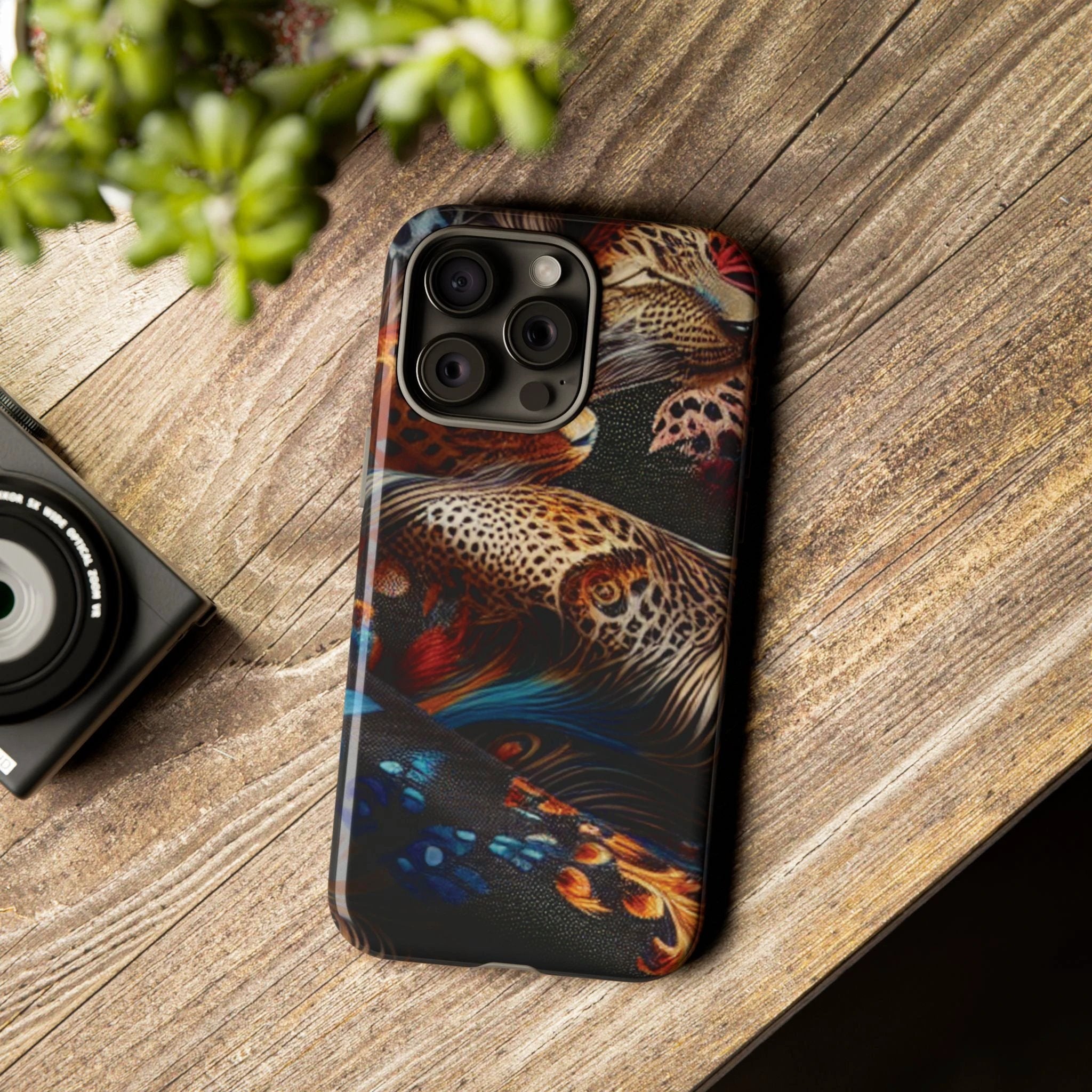 Stylish Tough Phone Case with Elegant Black and Gold Design