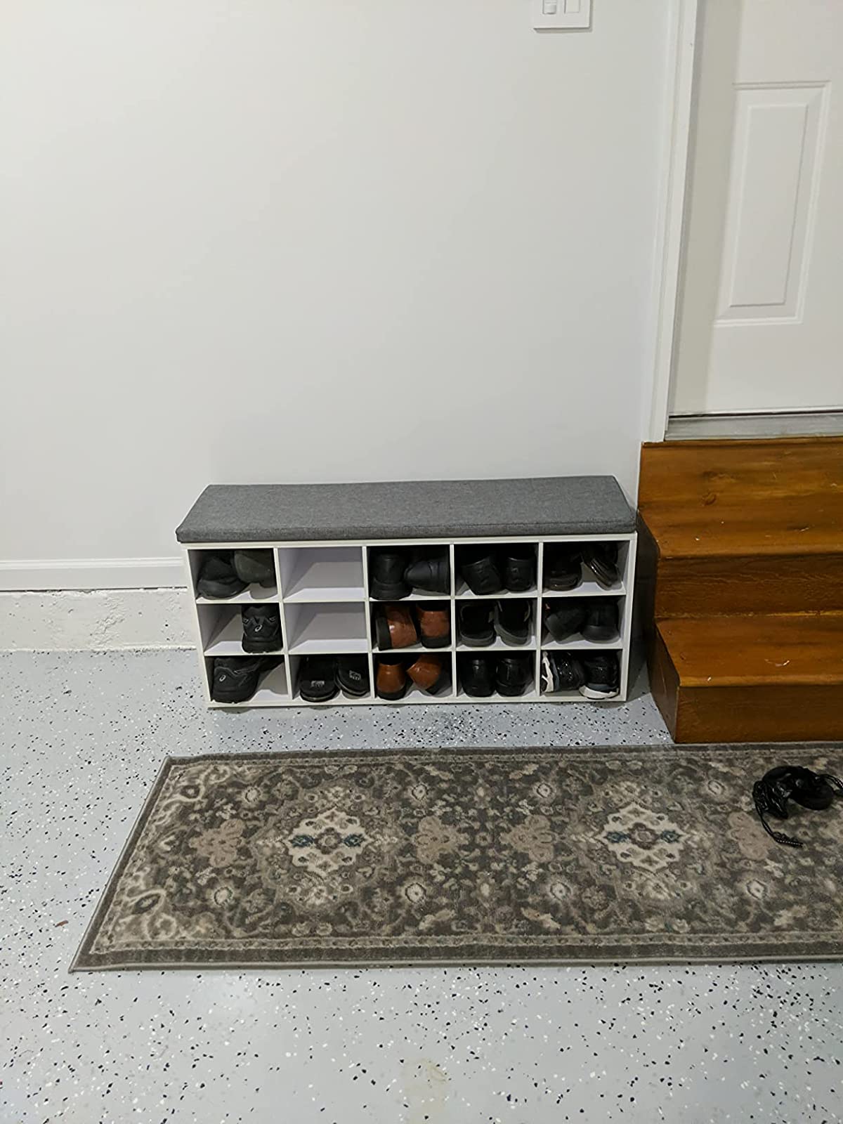 Shoe Bench with Cushion, 15-Cube Storage Bench, Holds up to 440 lb