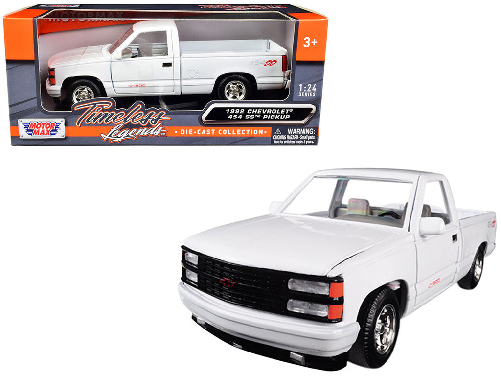 1992 Chevrolet 454 SS Pickup Truck White 1/24 Diecast Model Car by Motormax