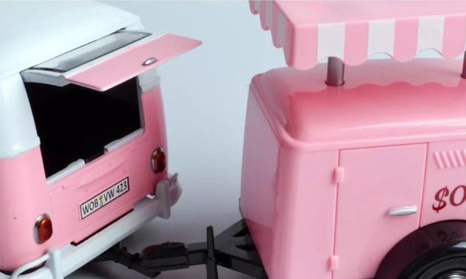 Volkswagen T1 Delivery Van with Ice-Cream Trailer Pink and White "Ice-Cream Shop" 1/24 Diecast Model Car by Motormax