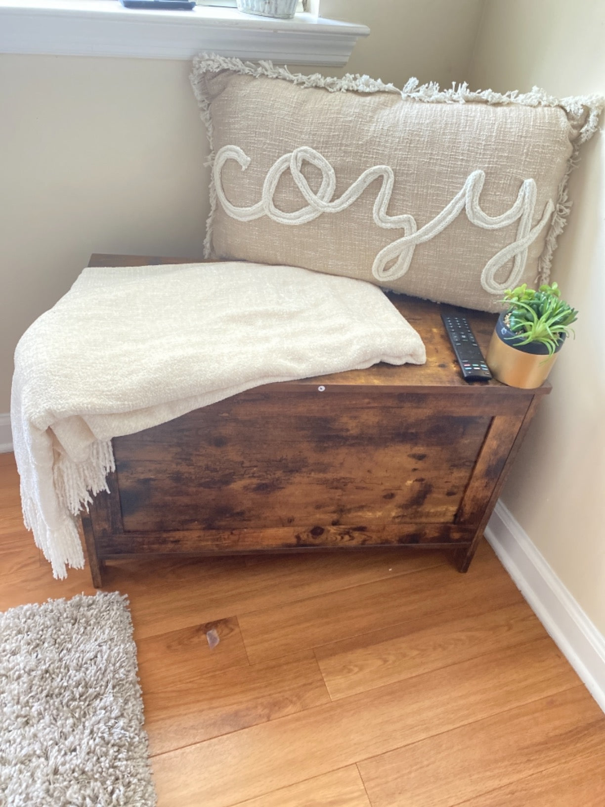 Storage Chest Sturdy Entryway Storage Bench, Wood Look Accent Furniture, Easy Assembly Oak White