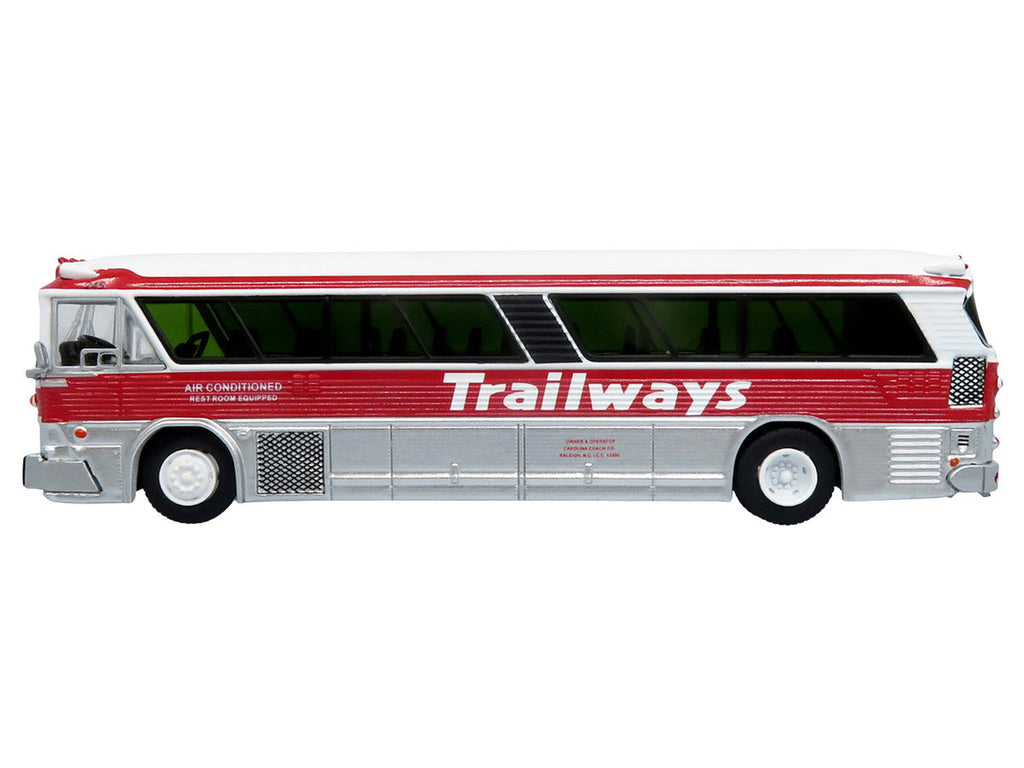 1964 MCI MC-5A Coach Bus "Trailways Chicago" White with Red Stripes "Vintage Bus & Motorcoach Collection" Limited Edition to 504 pieces Worldwide 1/87 (HO) Diecast Model by Iconic Replicas