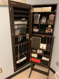 Mirror Jewelry Cabinet Armoire, Freestanding Lockable Storage Organizer Unit with 2 Plastic Cosmetic Storage, Brown