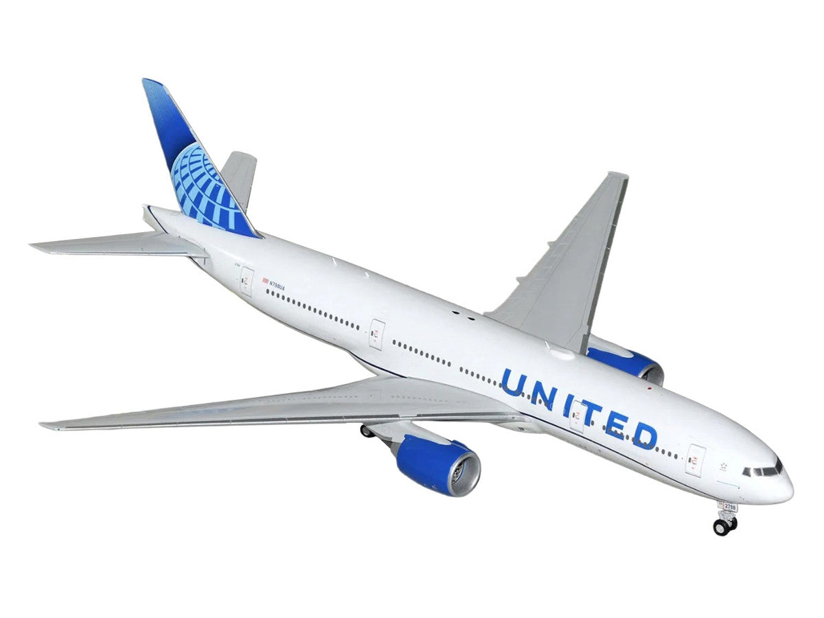 Boeing 777-200ER Commercial Aircraft "United Airlines" (N798UA) White with Blue Tail "Gemini 200" Series 1/200 Diecast Model by GeminiJets