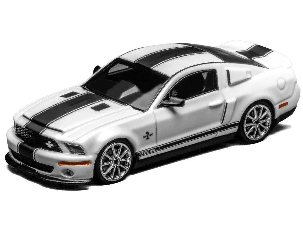 2007 Ford Mustang Shelby GT500 Super Snake Performance White with Matt Black Stripes 1/64 Diecast Model Car by MotorHelix & Greenlight