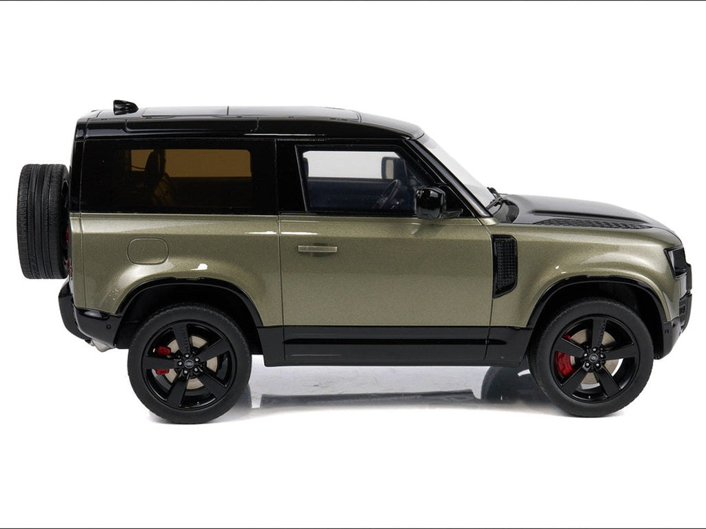 2021 Land Rover Defender 90 P400 X-Dynamic HSE Pangea Green Metallic 1/18 Model Car by GT Spirit