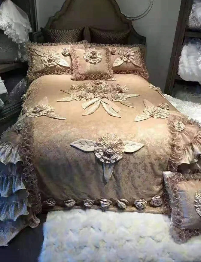 DecorBites™ Jacquard Rose Lace Bedding Set, Luxurious European Style, Red & Champagne