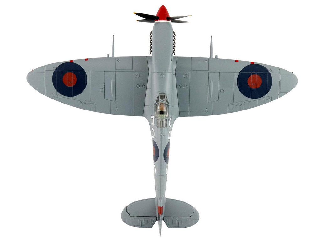 Supermarine Spitfire Mk IXc Fighter Aircraft "MA466 BQ-S No. 451 Squadron Corsica" (1944) Royal Australian Air Force "Air Power Series" 1/48 Diecast Model by Hobby Master
