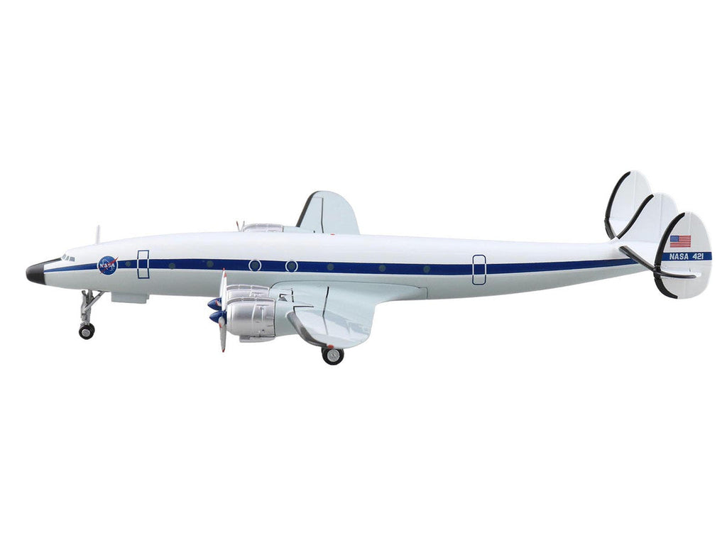 Lockheed C-121G Constellation Transport Aircraft "NASA 421 Maryland" (1969) National Aeronautics and Space Administration "Airliner Series" 1/200 Diecast Model by Hobby Master