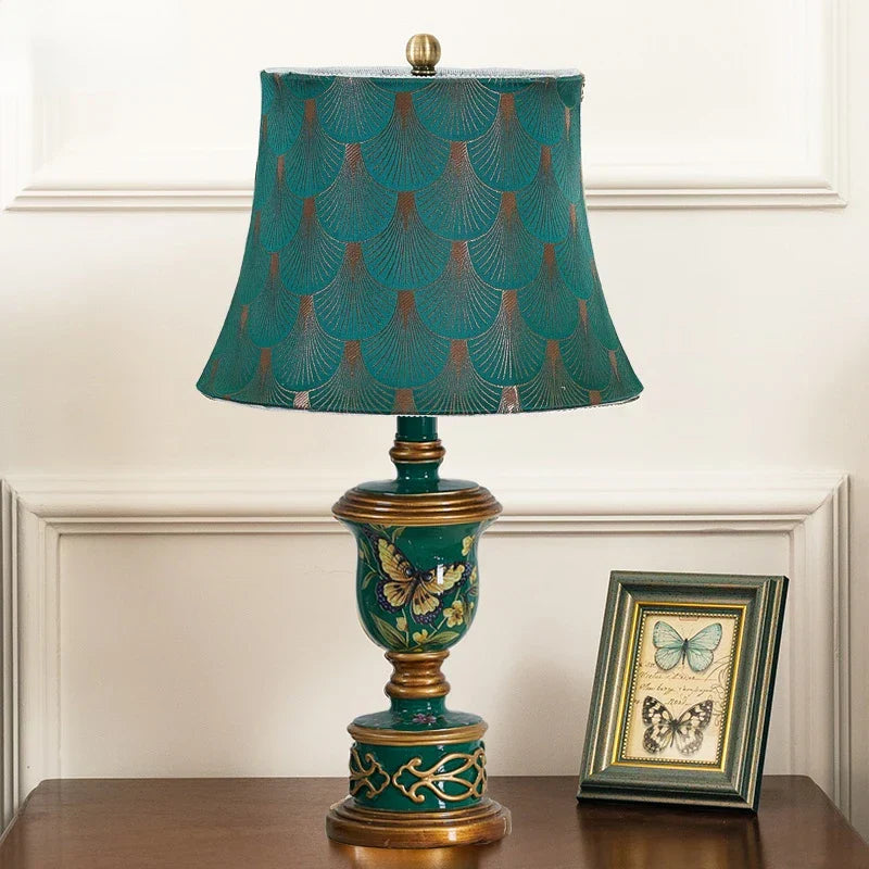 DecorBites™ Green Resin Table Lamp: Retro Bedside Lamp for Bedroom Décor