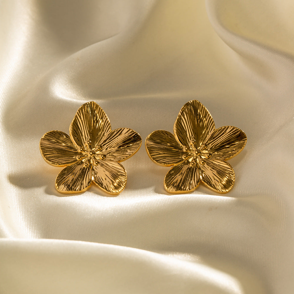 French Court Matte Retro Gold Stainless Steel Floral Metal Stud Earrings High Grade Earrings Earrings Accessories
