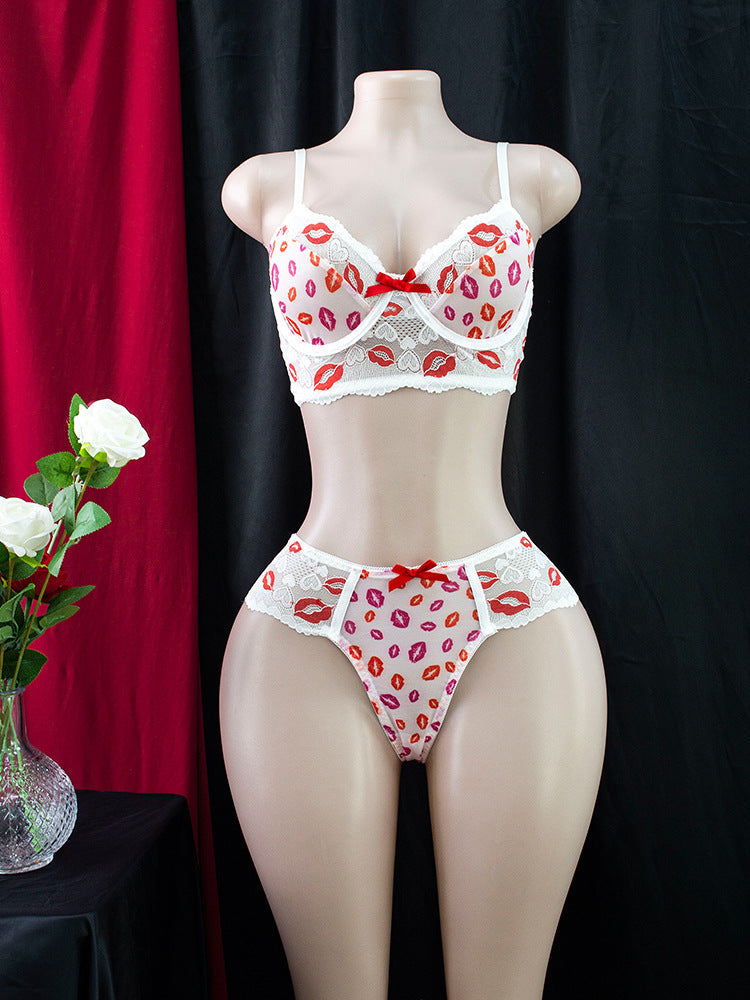 Sexy Lingerie Supply Sexy Seduction Red Lip Mesh Bra Busty Gathering Sexy Two Piece Sets
