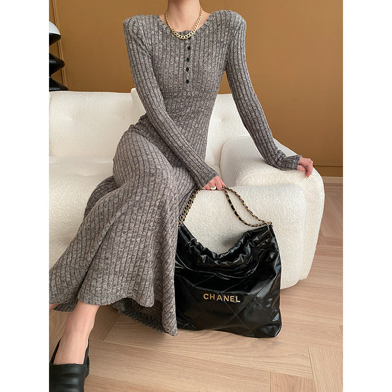French Sunken Stripe Padded Shoulder Slimming Knitted Dress Early Spring