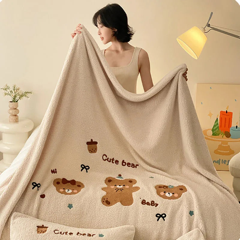 DecorBites™ Cozy Teddy Fleece Blanket - Luxury Bedspread for All Seasons