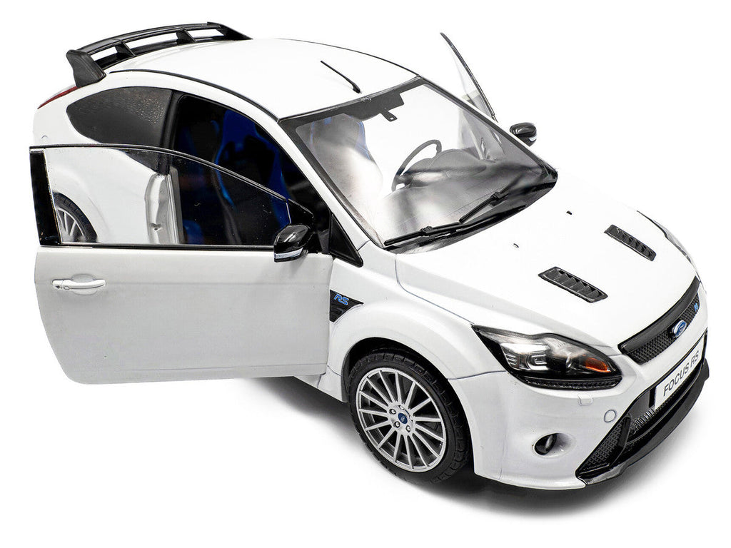 2009 Ford Focus RS MK2 Frozen White 1/18 Diecast Model Car by Solido