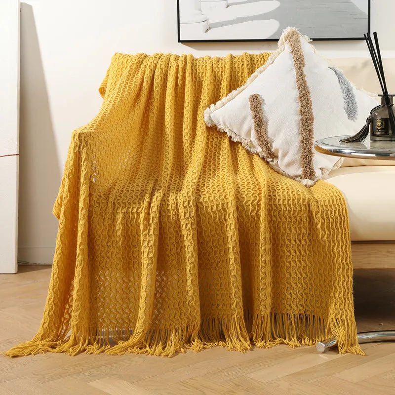 DecorBites™ Geometric Knit Sofa Blanket with Tassel - Dust-Proof Bedspread and Leisure Throw