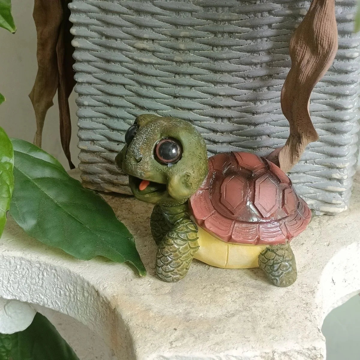 DecorBites™ Crawling Turtle Sculpture Resin Decor for Garden, Yard, Balcony, Lawn
