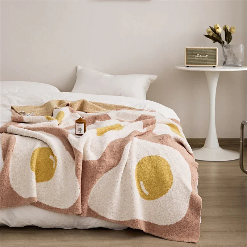 DecorBites™ Cute Poached Egg Blanket Throw - Kawaii Fried Egg Pattern Cozy Knit Blanket for Living Room and Bedroom
