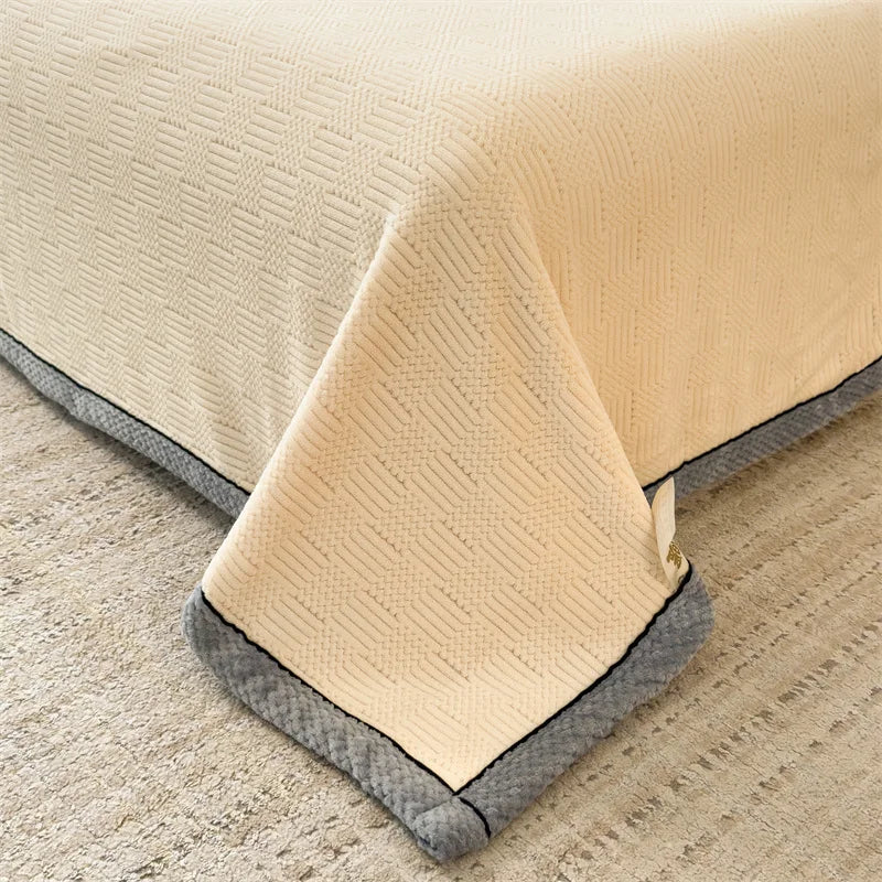 DecorBites™ Cozy Carved Velvet Blanket | Warm, Soft & Breathable | Autumn Winter Sofa Bed Throw