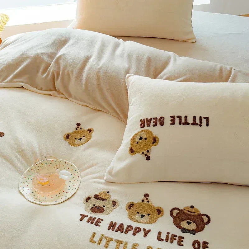 DecorBites™ Embroidered Fleece Winter Bedding Set: Duvet Cover, Sheet, Quilt, Pillowcases