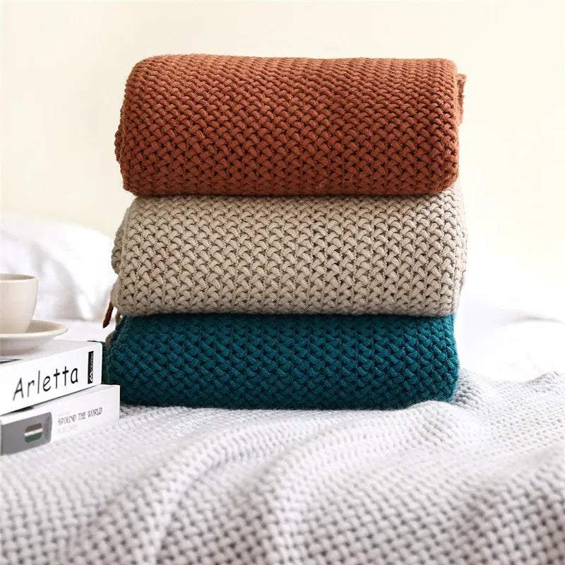 DecorBites™ Cozy Nordic Knit Sofa Blanket with Tassels & Fleece Throw