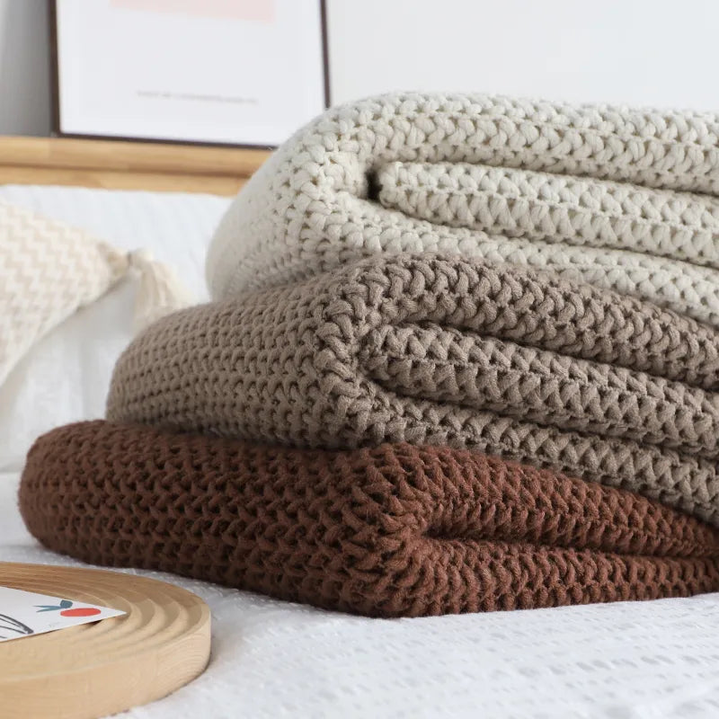 DecorBites™ Knitted Leisure Blanket Throw - Cozy Sofa Cover and Bed End Towel with Tassels