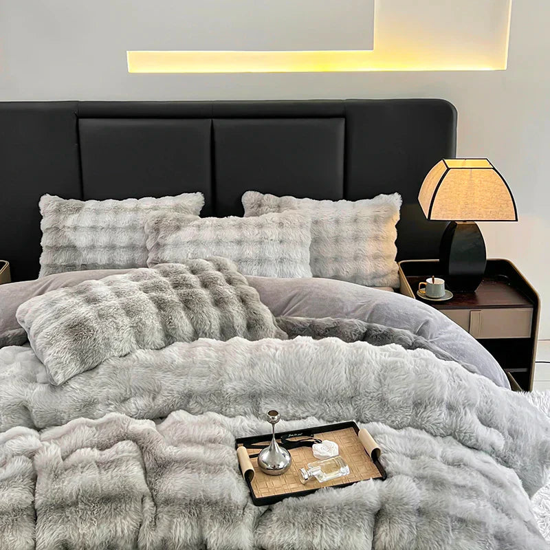 DecorBites™ Gradient Gray Faux Rabbit Fur Velvet Bedding Set: Duvet Cover, Bedsheet, Pillowcase