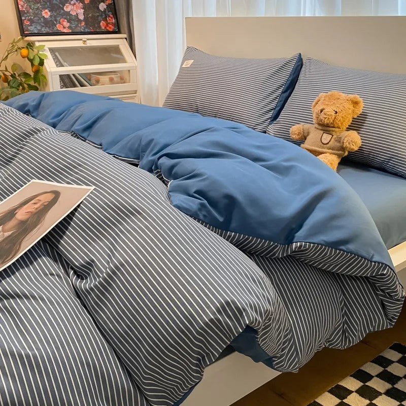 DecorBites™ Japanese Grid Printed Cotton Bedding Set in Queen/King for Cozy Sleep