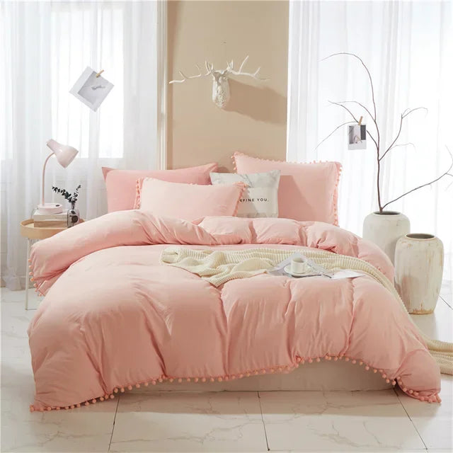 DecorBites™ Furball Tasseles Bedding Set | King/Queen Duvet Cover & Washed Quilt Cover Set