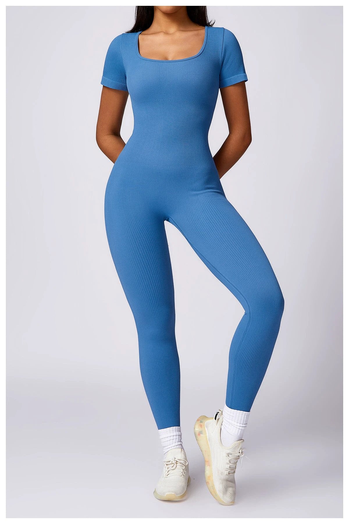 Seamless One-piece  Short-sleeved Jumpsuit