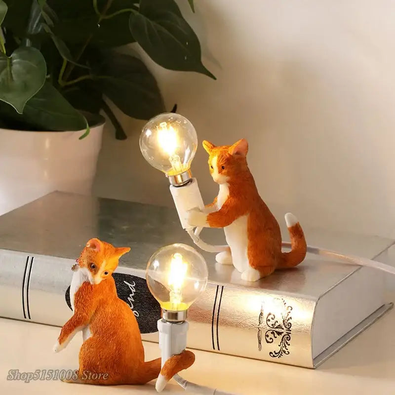 DecorBites™ Cat Resin Table Lamp for Children's Bedroom Decor