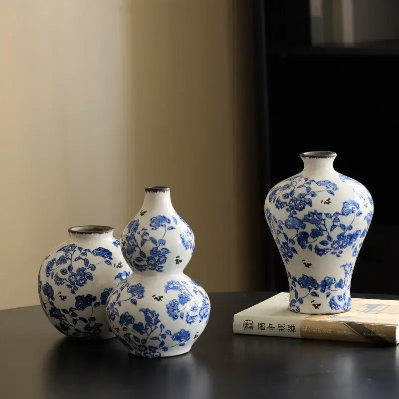 DecorBites™ Blue & White Porcelain Gourd Teapot Vase - Chinese Retro Flower Arrangement Accessories