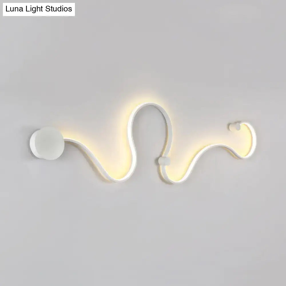 Contemporary twist black & white wall sconce – bedroom warm white light