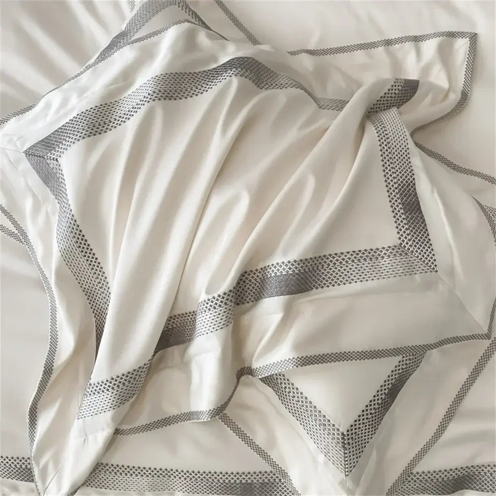 Cream satin 1000tc egyptian cotton bedding set bedroom silver piping