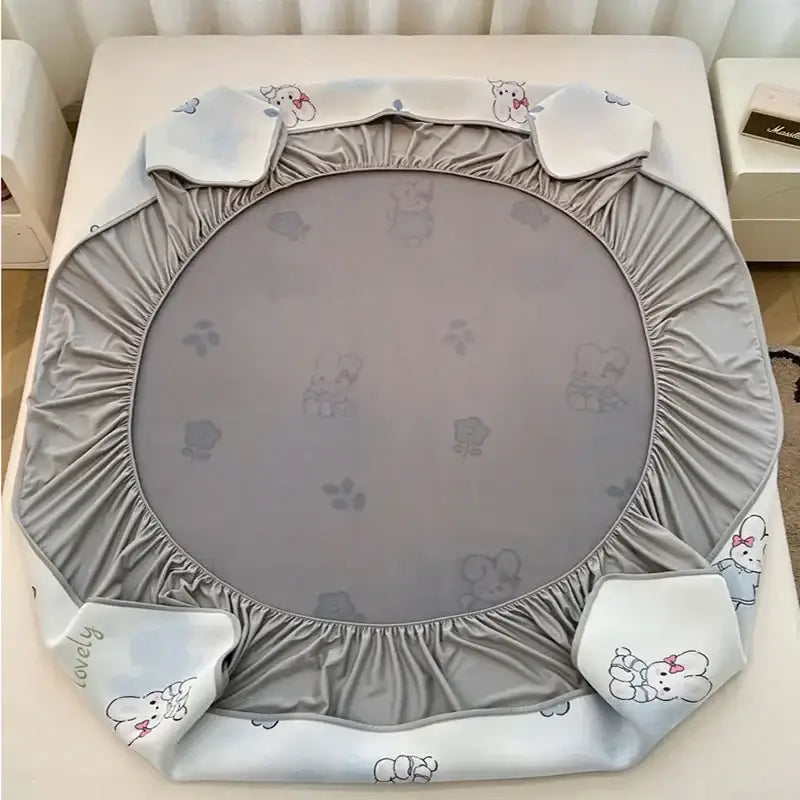 DecorBites™ Cooling Ice Silk Mattress - 3Pcs, High Quality, Simple Pattern, Anti-Wrinkles.