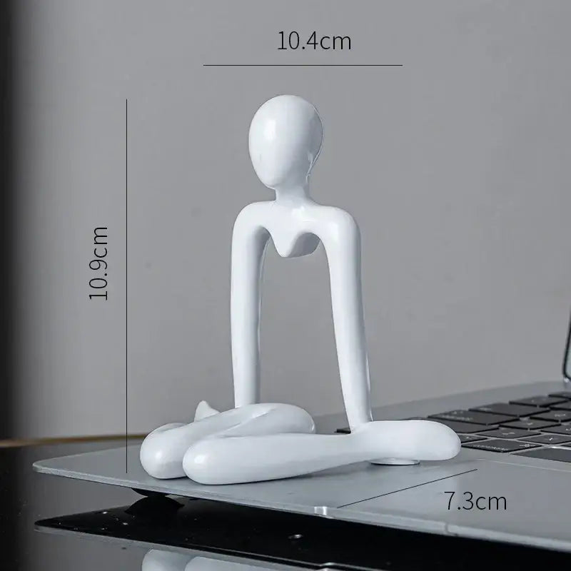 Minimalist white ceramic abstract figures living room ornament