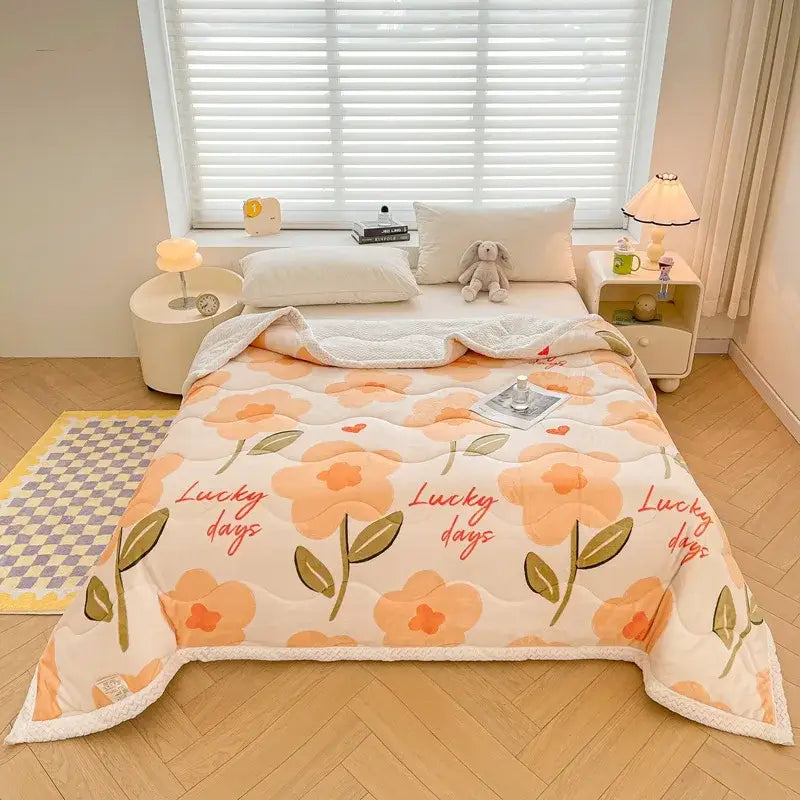 Decorbites cartoon print cream velvet quilted blanket bedroom bedding