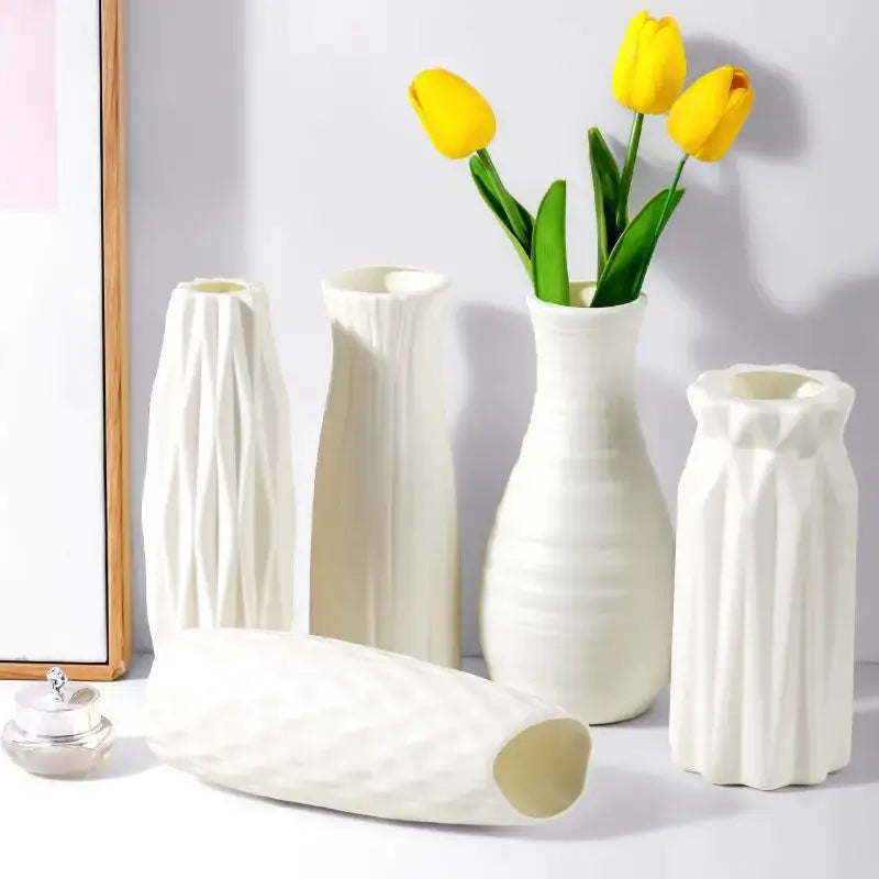 Ribbed white plastic vase imitation living room flower pot
