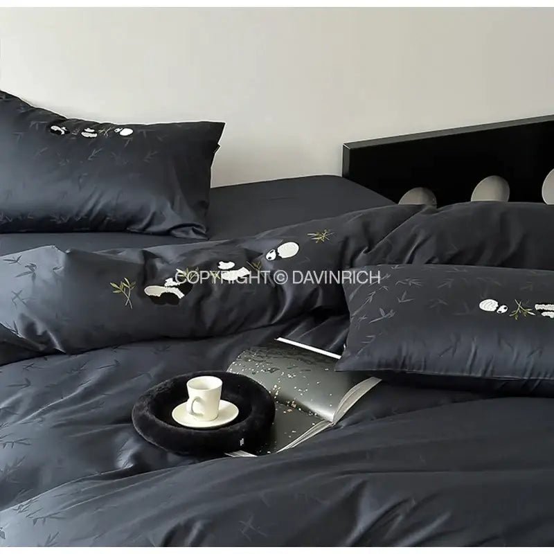 Black & white bamboo jacquard duvet cover set – bedroom satin bedding