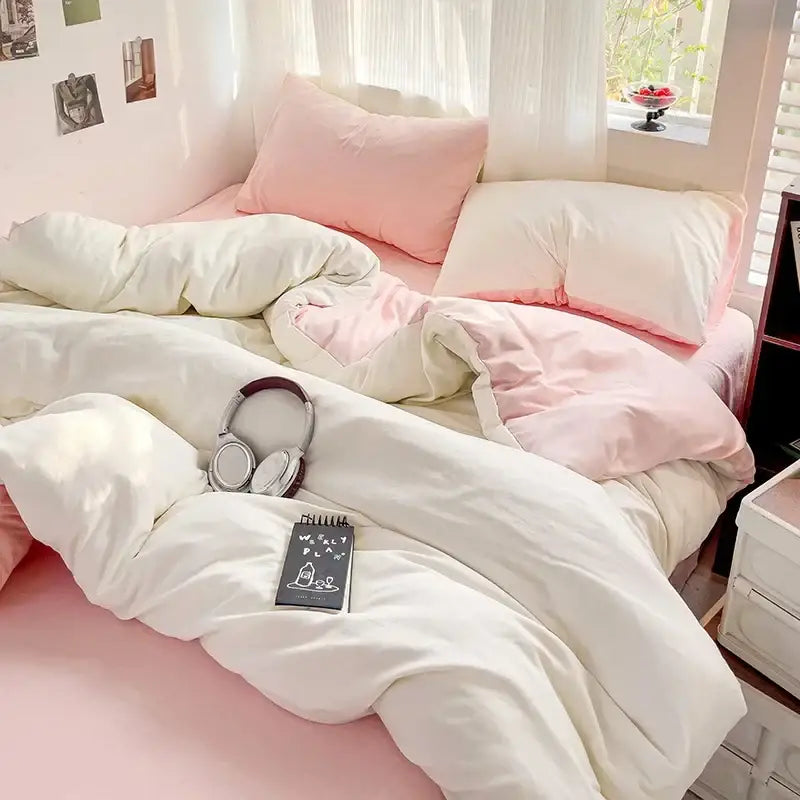 Cream cotton bedding set with duvet cover and toy for bedroom