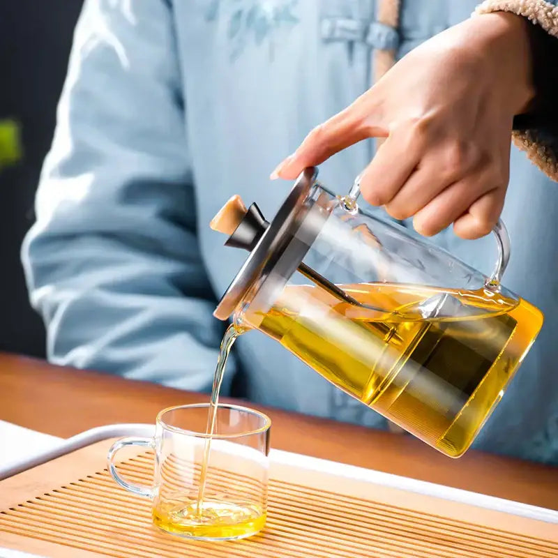 Modern glass tea pot with wood handle kitchen infuser kettle