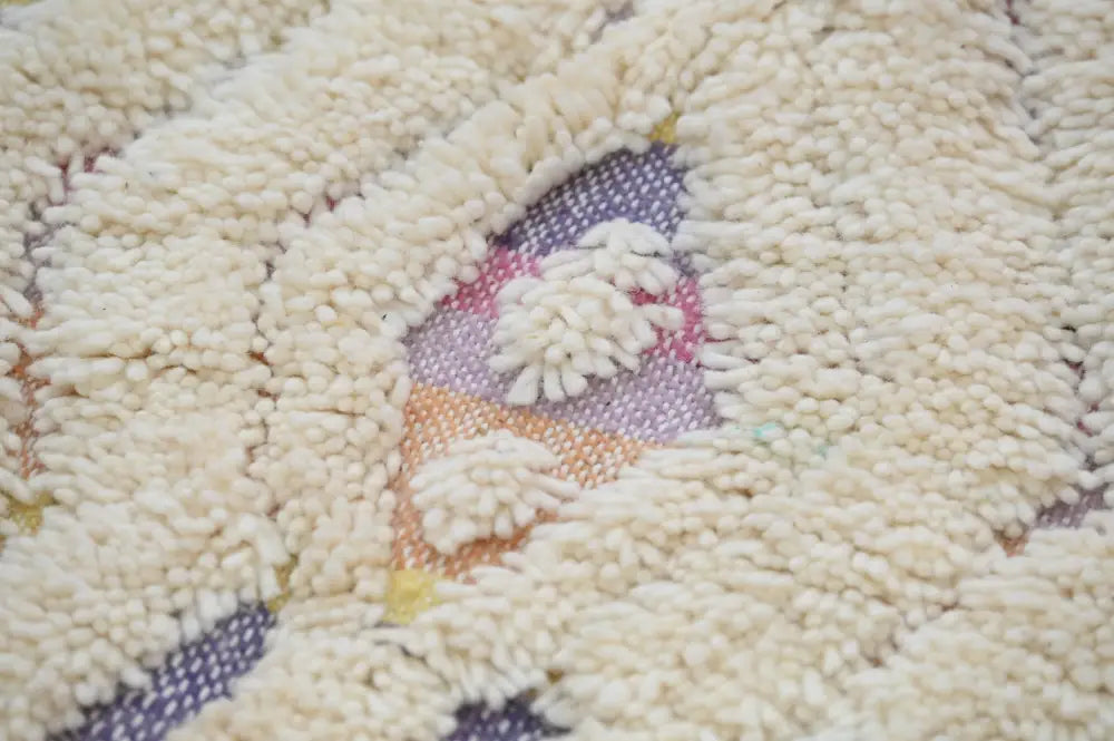 Handmade moroccan azilal rug cream zigzag bedroom decor