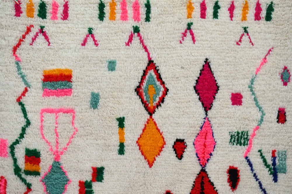 Handmade traditional azilal beige geometric rug living room decor