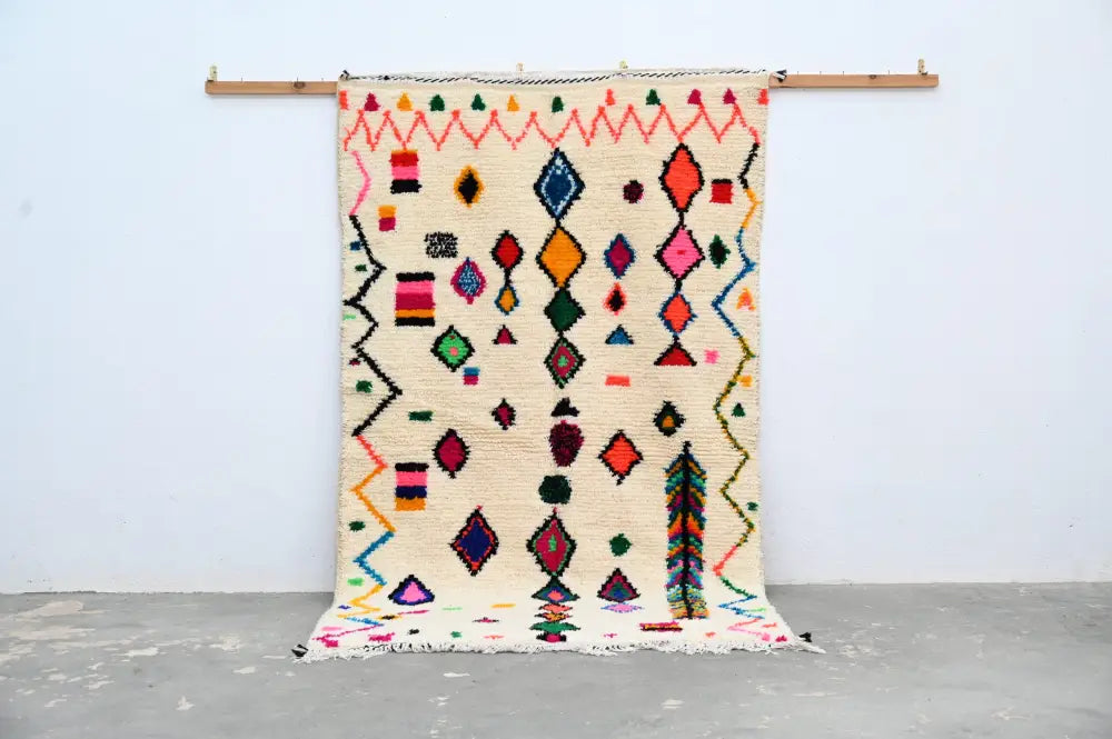 Handmade moroccan azilal rug 240x144cm – living room geometric decor