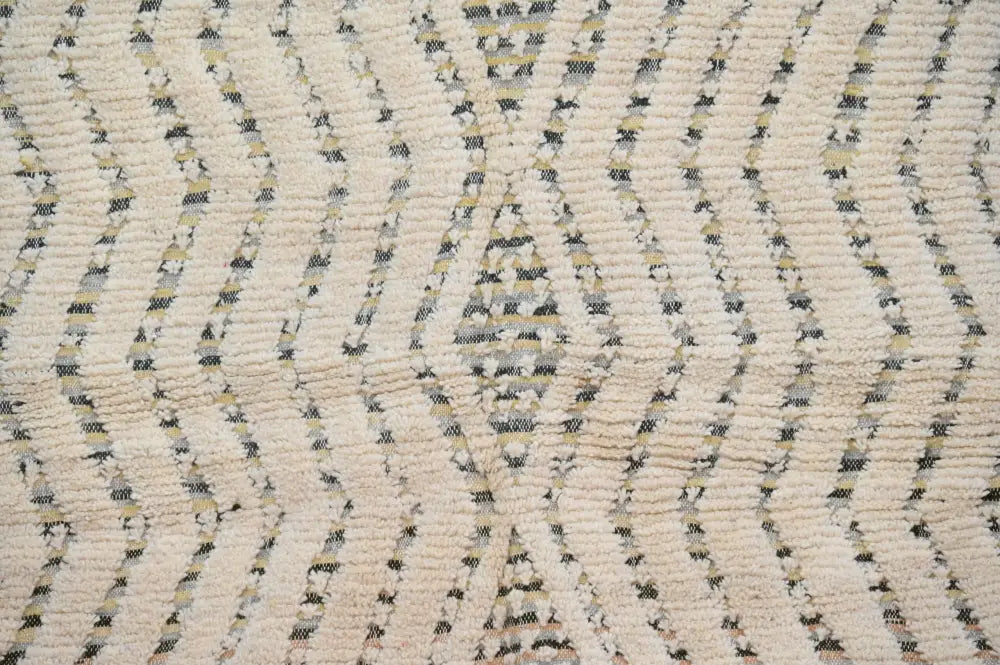 Handmade moroccan azilal rug 240x155cm cream & brown bedroom decor