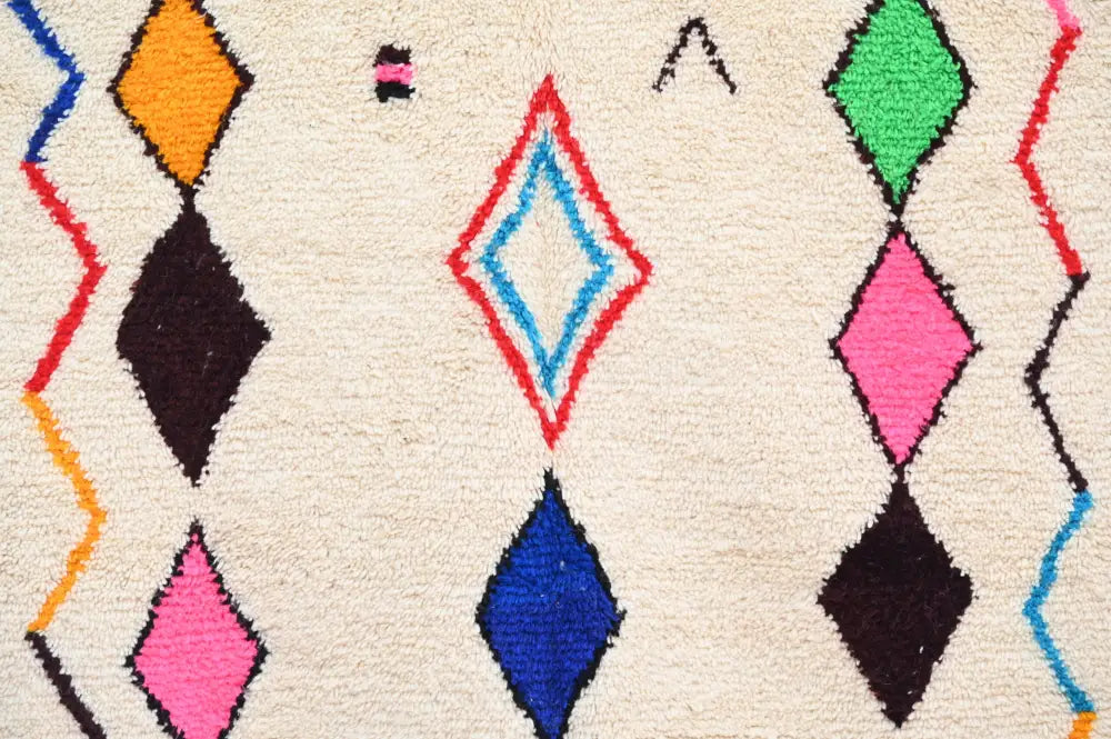 Handmade beige geometric azilal rug 250x160cm living room decor