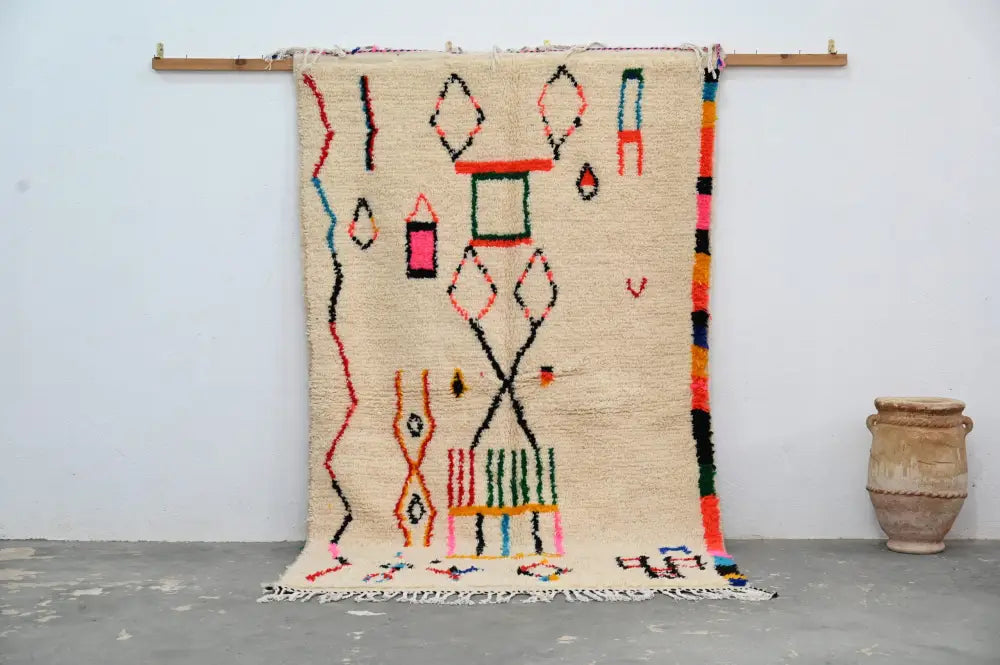 Handwoven moroccan azilal rug beige geometric bedroom decor